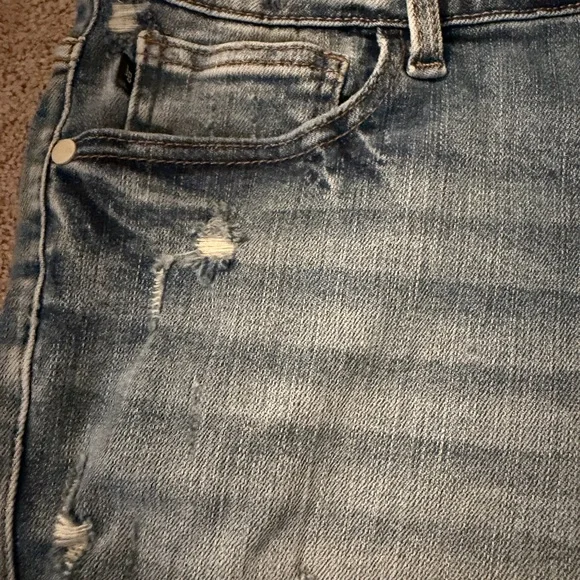 Judy Blue Distressed Button fly Jean Shorts EUC - Picture 8 of 11